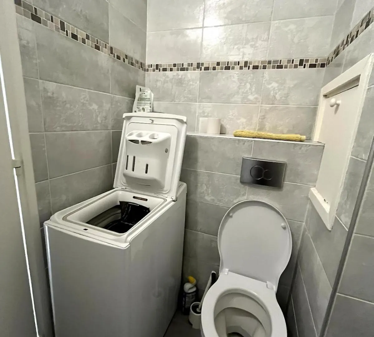 Studio 28 Square Meters, Near Eiffel Tower Paris Apartment