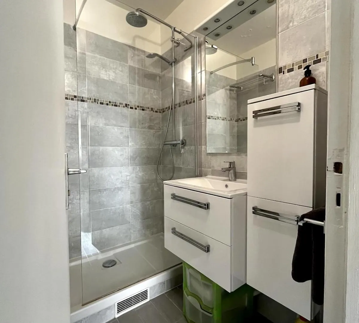 Studio 28 Square Meters, Near Eiffel Tower Paris 0*,  France